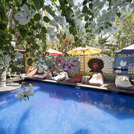 Woodstock Gili - Garden And Bungalows Hotel Джили Трауанган Екстериор снимка