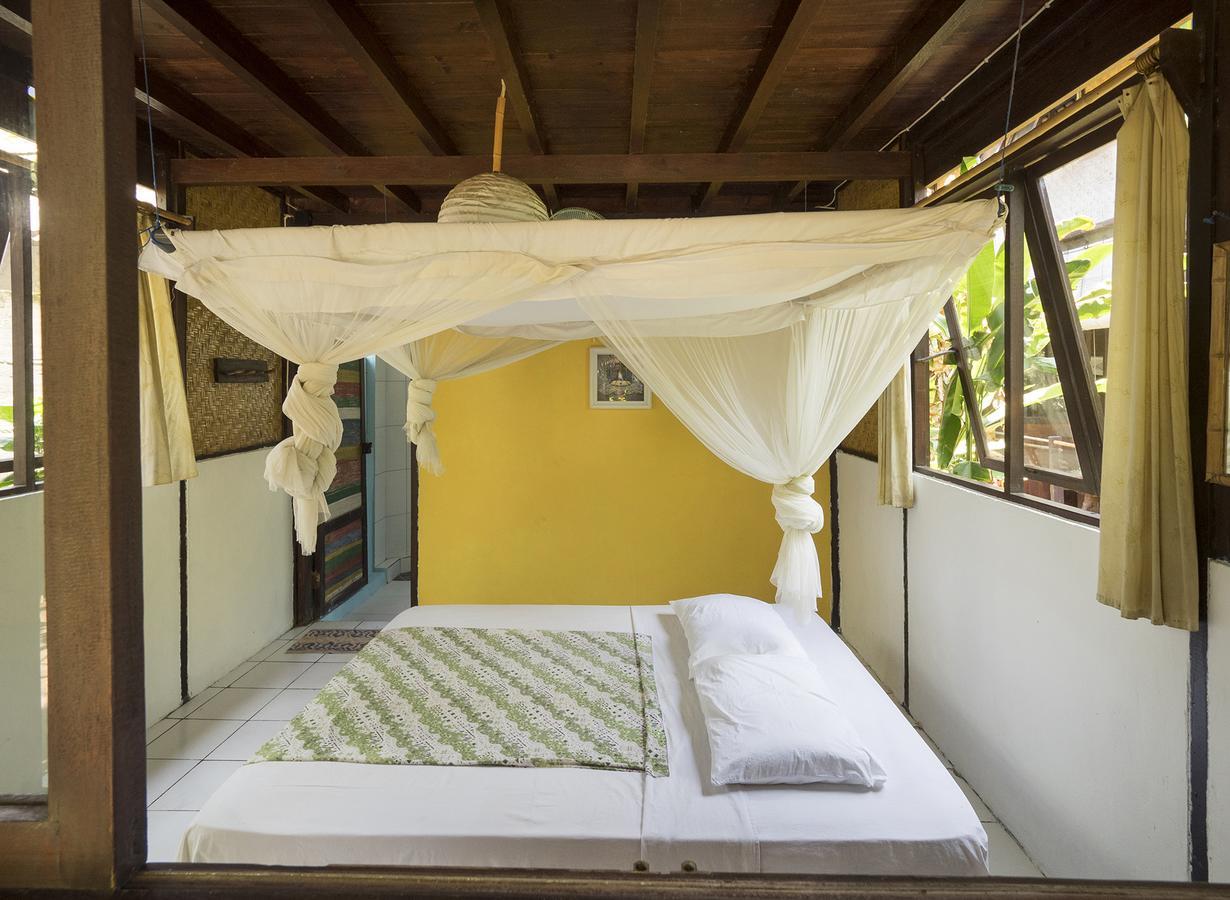 Woodstock Gili - Garden And Bungalows Hotel Джили Трауанган Екстериор снимка