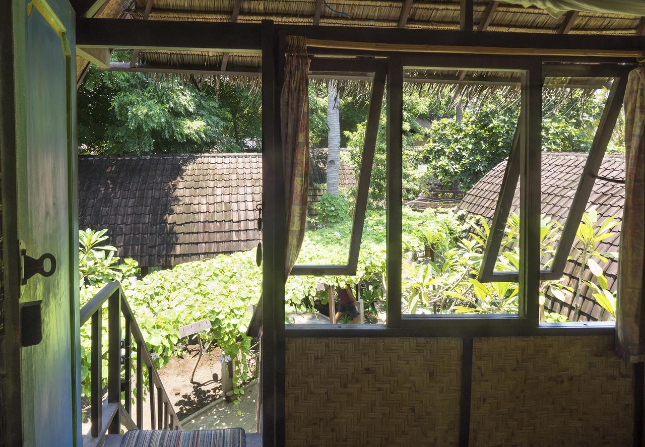Woodstock Gili - Garden And Bungalows Hotel Джили Трауанган Екстериор снимка