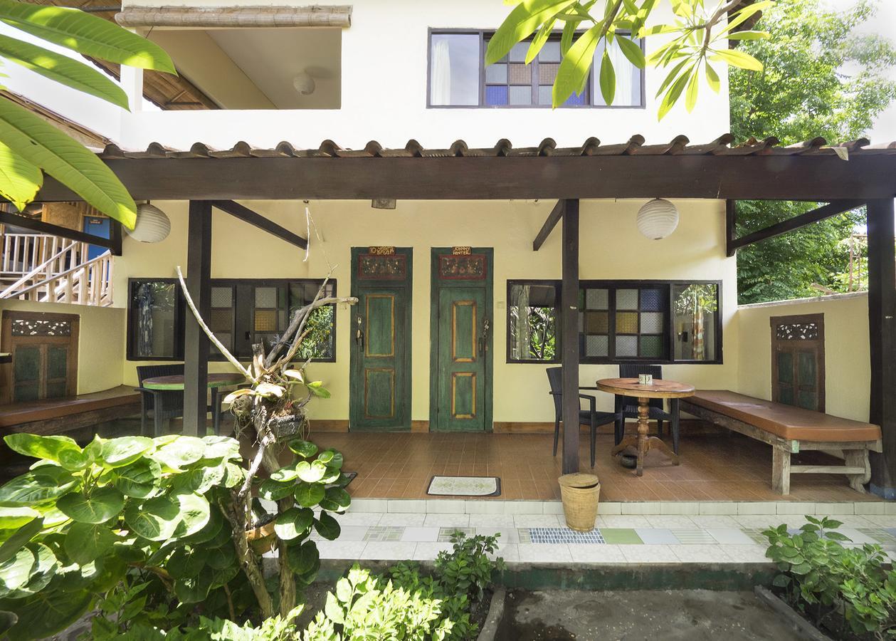 Woodstock Gili - Garden And Bungalows Hotel Джили Трауанган Екстериор снимка